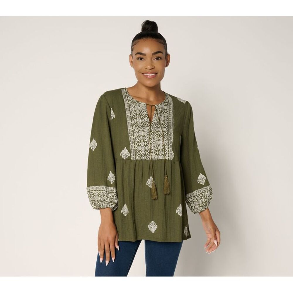 Susan Graver Women's Top Petite PXL Passport Printed Multi-colored A696219